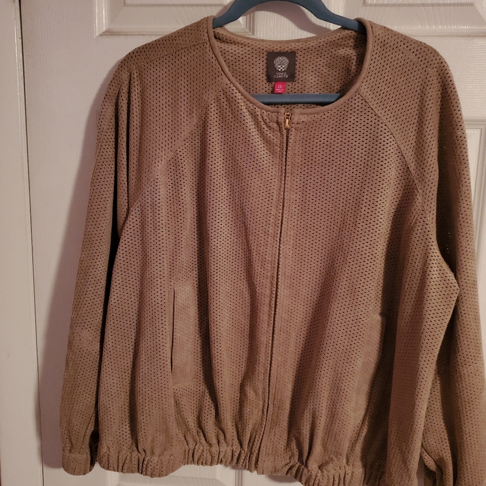 Vince Camuto jacket, tan color, size 1X, NWT